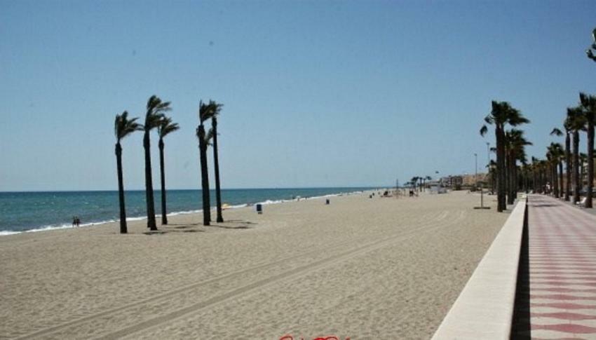 One-Bedroom Flat 200M From The Beach Almería Kültér fotó